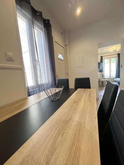 Duplex Avec Terrasse A 15 Min De Lyon Appartement Pierre-Bénite