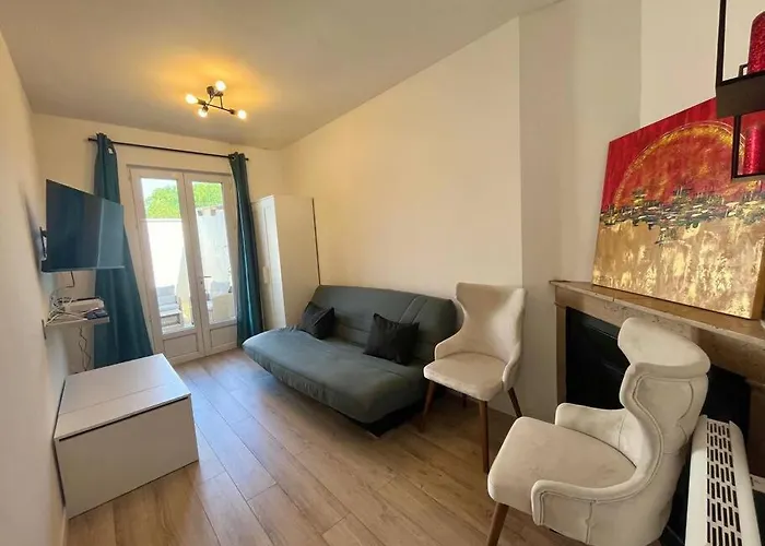 Duplex Avec Terrasse A 15 Min De Lyon